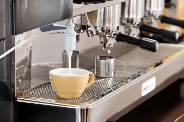 Bartscher Kaffeemaschine Coffeeline B30